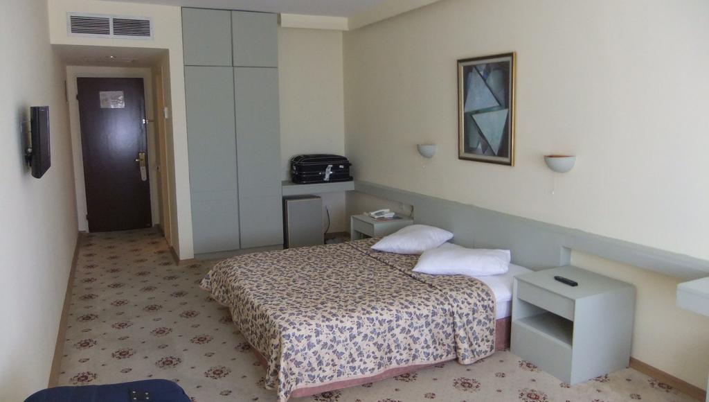 Peri Tower Hotel Nevsehir Room photo